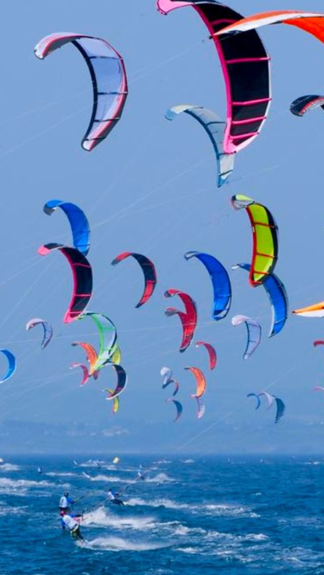 Intro Lesson Kite Surfing in Hurghada - beginner lesson
